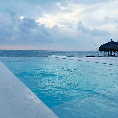 The Sandbar Villa At Sunset Stays Cabangan Exteriér fotografie